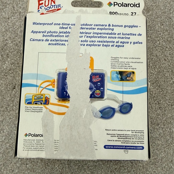 Polaroid Fun Shooter Waterproof Camera with goggles - Picture 4 of 4